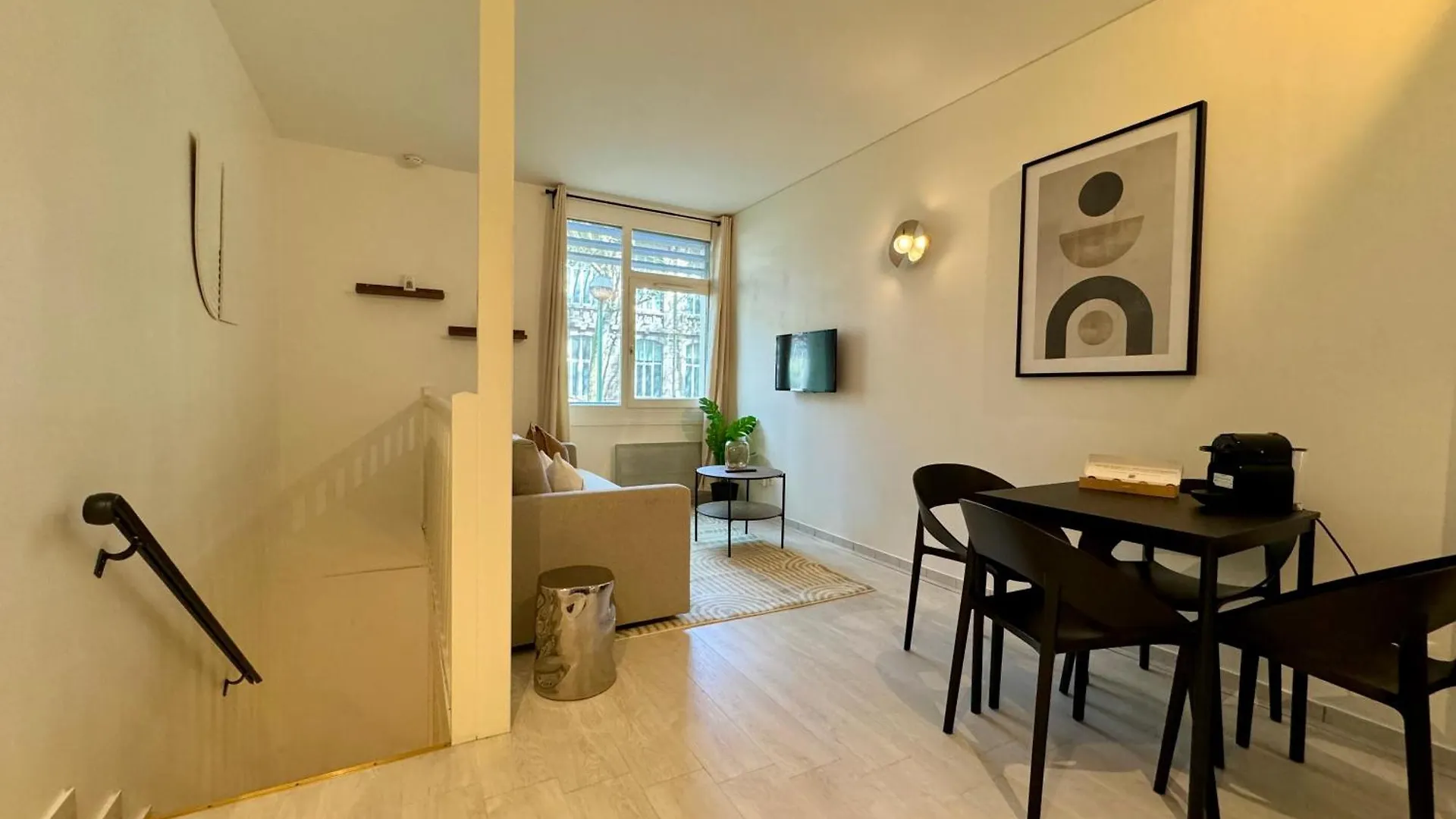 Suite Azure - Check In H24 - Wifi Lione Appartamento